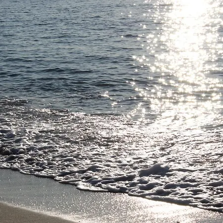 M@re Nostrum & Co. شقة *